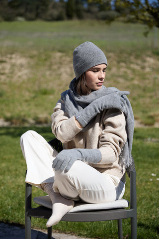 Armonia di Cashmere – Gift Box Sciarpa, Cappello e Guanti in Cashmere