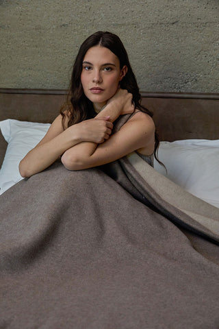 Gaiole - Pregiata Coperta Doppia in Lana e Cashmere Tortora