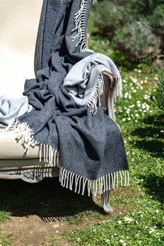 Scozia Plaid in Lana Vergine Antracite