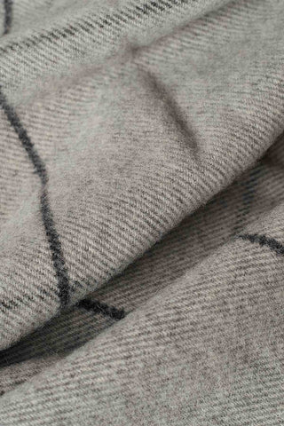 Scozia Plaid in Lana Vergine Grigio