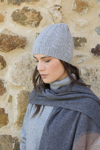 Amon -  Cappello a Cuffia in Lana e Cashmere Grigio