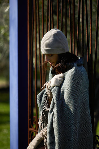 Elisa - Elegante Cappello in Puro Cashmere Beige