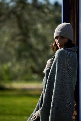 Elisa - Elegante Cappello in Puro Cashmere Beige