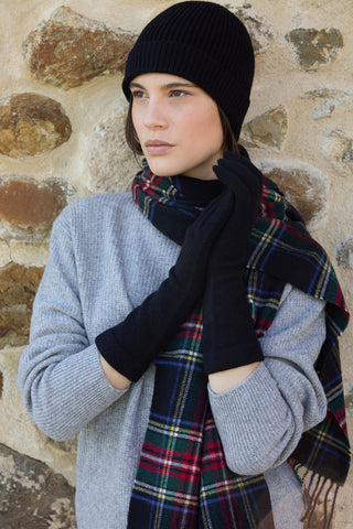 Elisa - Prezioso Cappello in Puro Cashmere Nero