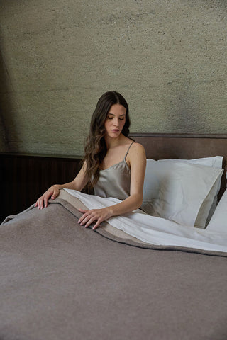 Gaiole - Pregiata Coperta Doppia in Lana e Cashmere Tortora