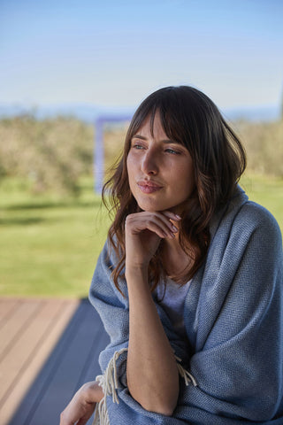 Pires - Plaid in Lana e Cashmere con motivo spinato Avio