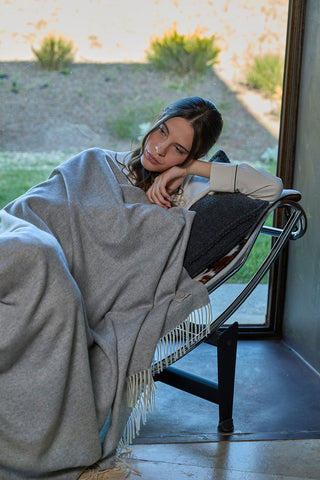 Saser - Raffinato Plaid in Puro Cashmere con Frange Perla