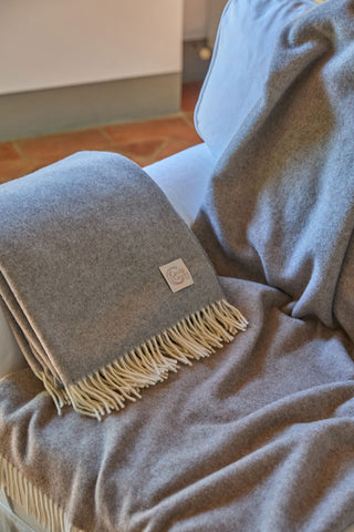 Scozia - Morbido Plaid in Pura Lana Merinos Grigio